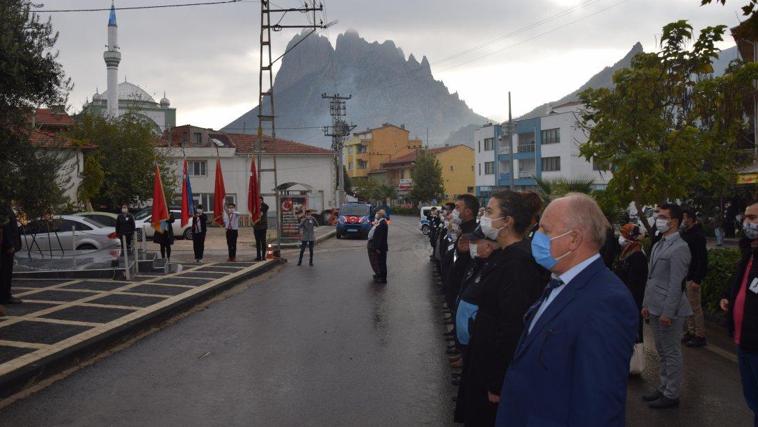 Ebediyete İntikalinin 82. Yılında Büyük Önder Mustafa Kemal Atatürk'ü, Saygı ve Minnetle Anıyoruz!